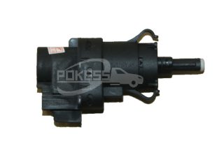 Car Switch 3M5T13480AB BR1A66490 3M5T13480AA Brake Light Switch 2 Plug for Ford Focus 05-11/Mondeo 07-12/Ecosport/S-MAX/Ranger