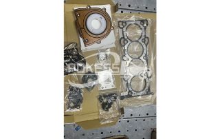 t DJ5E6079AA Engine Repair Kit for Ford New Mondeo Kuga13-16 Edge / 2.0T
