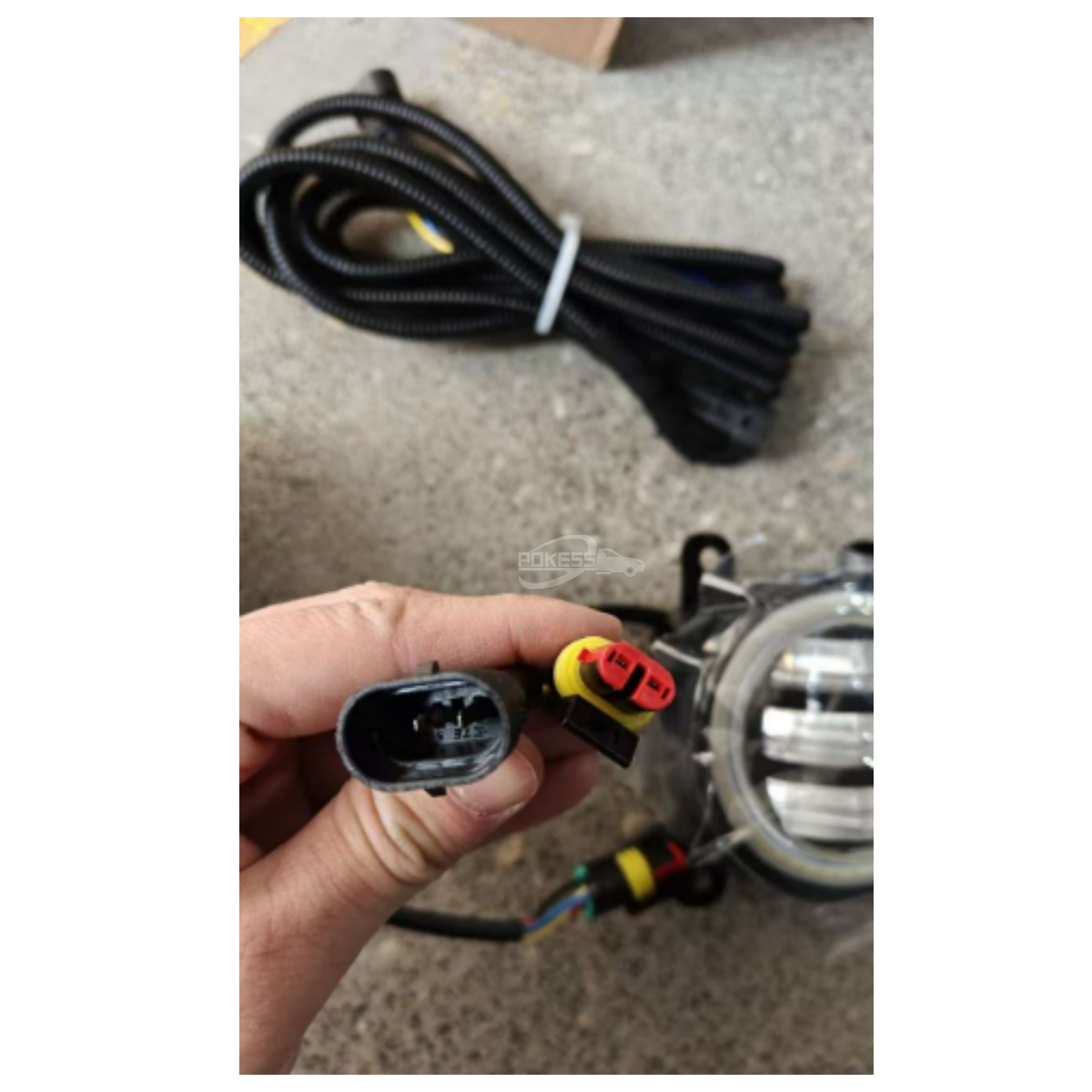 UC9M-51960 LL 2N11-15201-AB UC9M-51690-RR DK4951690 4F9Z15200AA Fog Light for Ford Focus/Fiesta/Ecosport